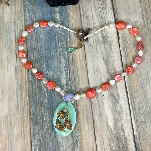 ⭐️Adorned Crown Artisan assemblage necklace genuine pearls enamel flower - Picture 4 of 7